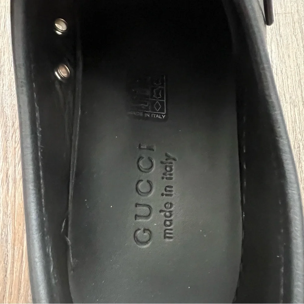 Gucci classic leather low top sneakers